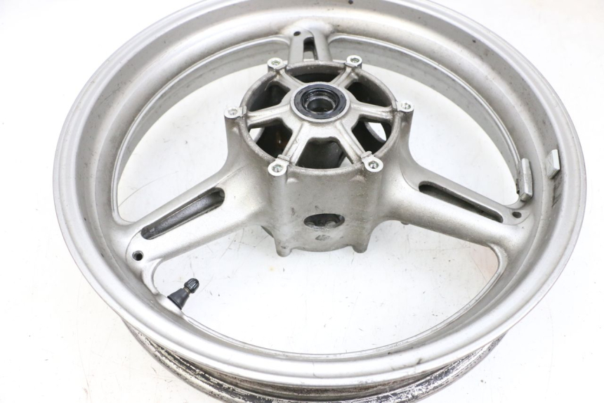 photo de FRONT WHEEL RIM YAMAHA FJR ABS 1300 (2006 - 2012) - Fixing points details