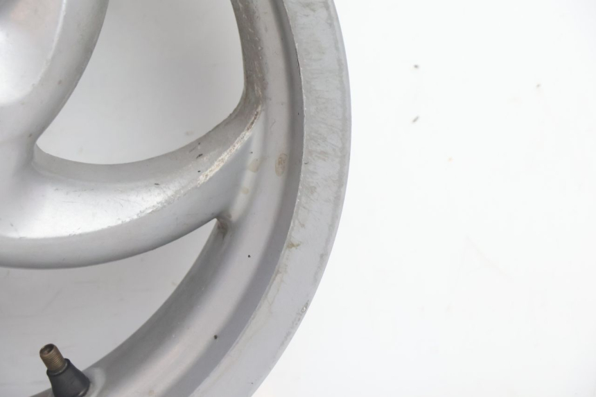photo de FRONT WHEEL PIAGGIO FLY 2T 50 (2004 - 2017) - Surface and material condition