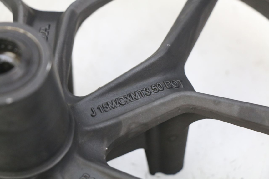 photo de FRONT WHEEL RIM HONDA FORZA 125 (2015 - 2016) - Component detail