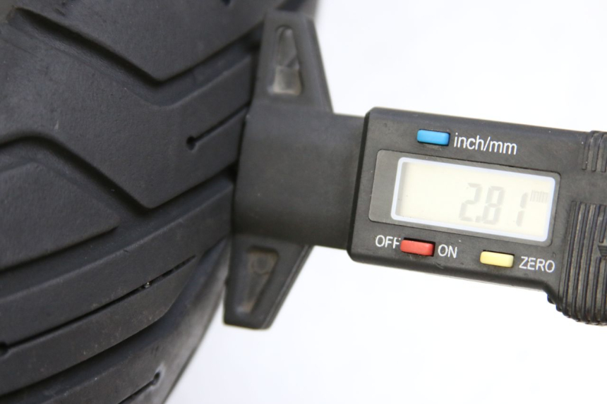 photo de FRONT WHEEL RIM HONDA FORZA 125 (2015 - 2016) - Zoom on usage condition