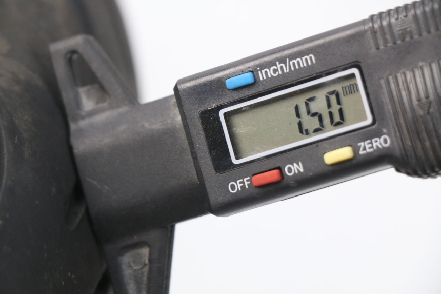 photo de FRONT RIM YAMAHA FZ8 800 (2010 - 2016) - Alternative perspective