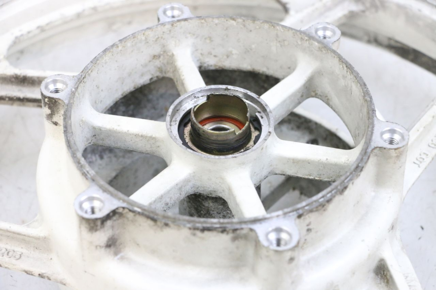 photo de FRONT RIM KAWASAKI GPX R WARBIRD 600 (1988 - 1993) - High-resolution close-up