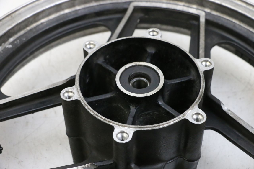 photo de FRONT RIM KAWASAKI GPZ RX 1000 (1986 - 1988) - Surface and material condition