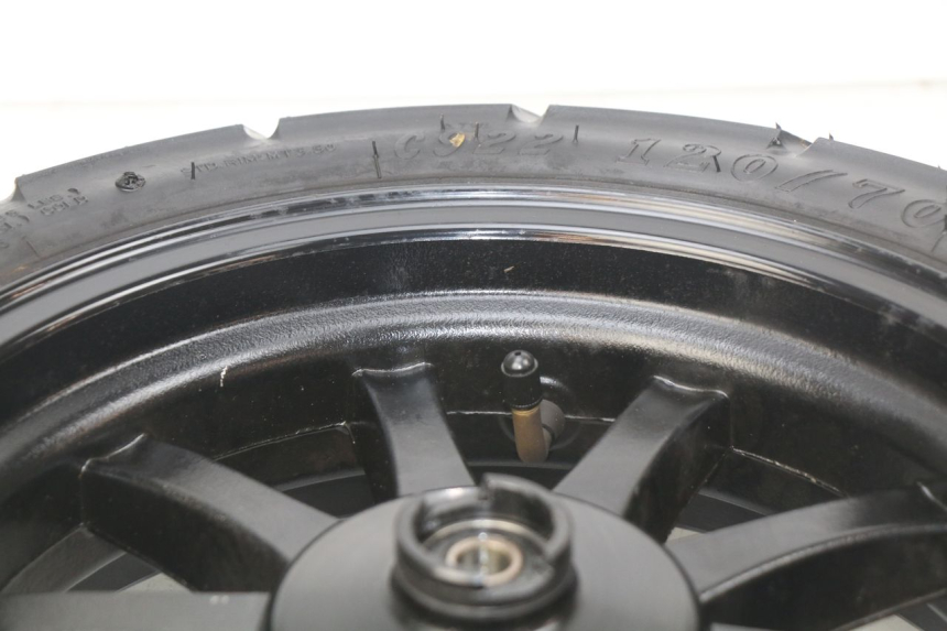 photo de FRONT WHEEL RIM TNT MOTOR GRIDO 2T 50 (2010 - 2019) - Technical close-up