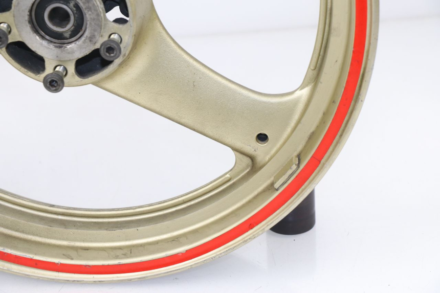 photo de FRONT RIM SUZUKI GSX F GSXF 750 (1988 - 1998) - Fixing points details