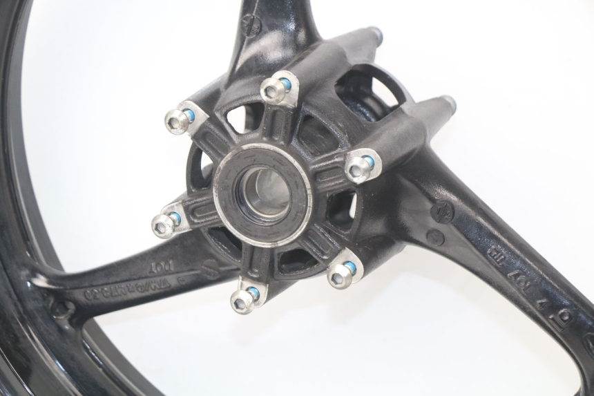 photo de FRONT RIM SUZUKI GSX-R GSXR K16 1000 (2012 - 2016) - Distinctive features