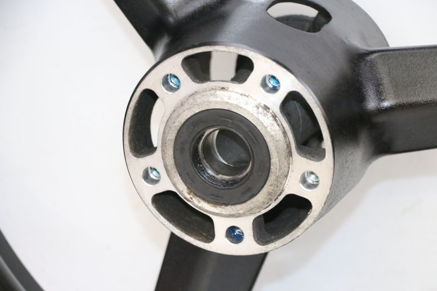 photo de FRONT RIM SUZUKI GSXR GSX-R 1000 (2003 - 2004) - Detailed visual inspection