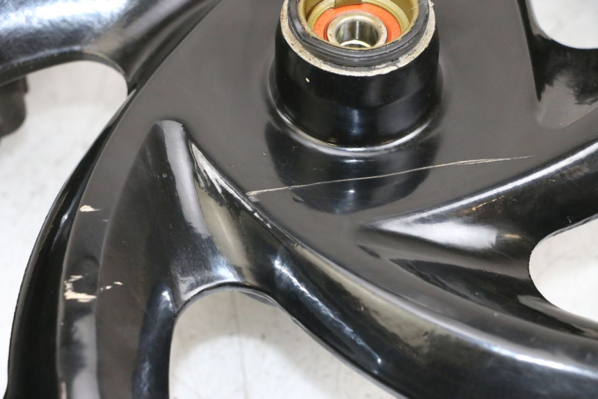 photo de Front wheel rim SYM JOYRIDE EVO 125 (2009 - 2016) - Technical close-up