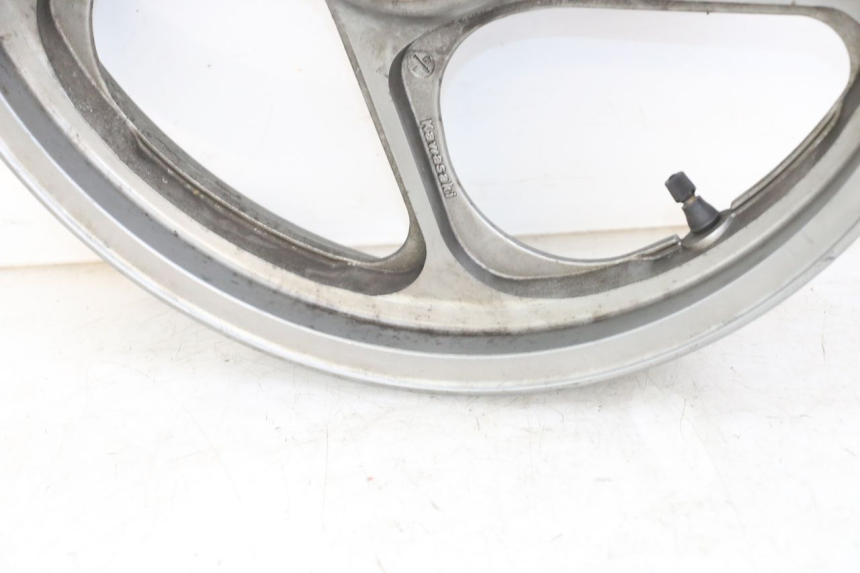 photo de FRONT RIM KAWASAKI GTR 1000 (1994 - 2004) - Surface and material condition