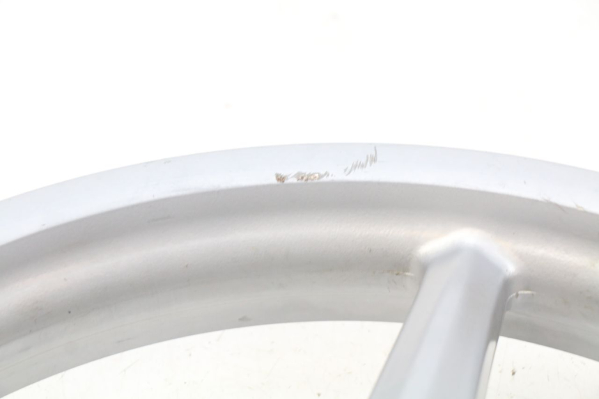 photo de FRONT WHEEL PIAGGIO LIBERTY 4T 50 (2004 - 2008) - Alternative perspective