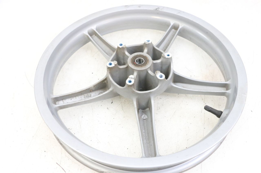 photo de FRONT WHEEL PIAGGIO LIBERTY 4T 50 (2004 - 2008) - Zoom on usage condition