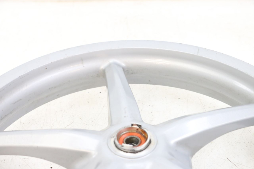 photo de FRONT WHEEL PIAGGIO LIBERTY 4T 50 (2004 - 2008) - Fixing points details