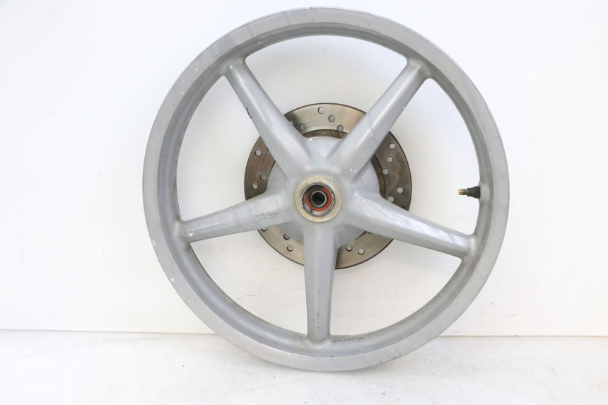 photo de FRONT RIM PIAGGIO LIBERTY 4T 50 (2009 - 2015) - Zoom on usage condition