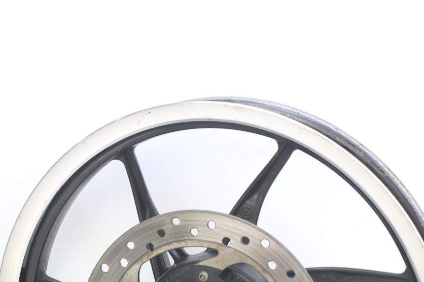 photo de FRONT WHEEL RIM PIAGGIO LIBERTY IGET 4T 50 (2015 - 2020) - High-resolution close-up