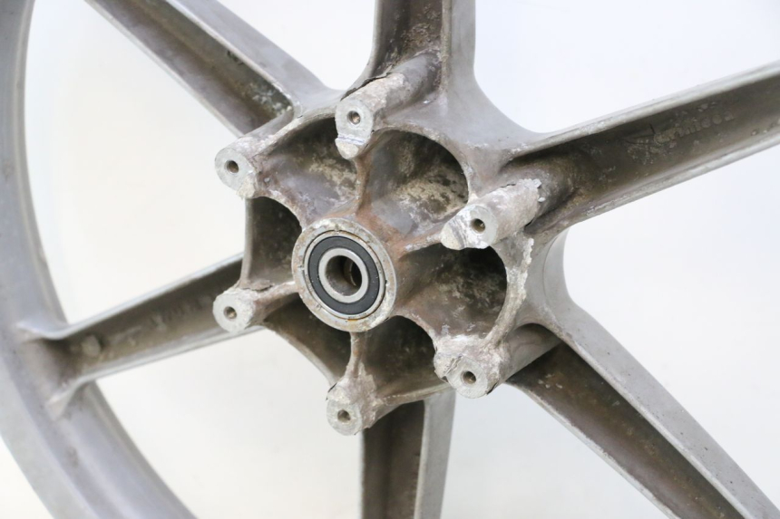 photo de FRONT RIM PIAGGIO LIBERTY 50 (1998 - 2003) - Additional view of the item