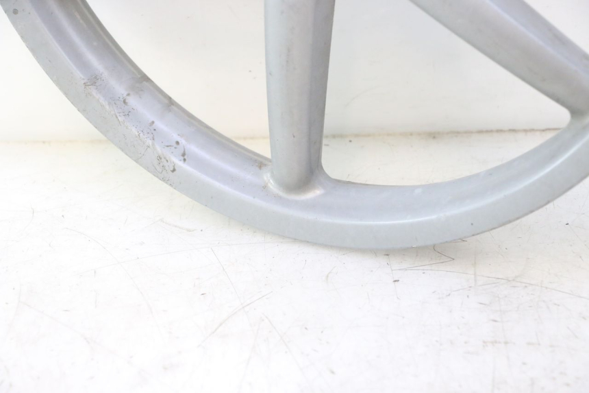 photo de FRONT RIM PIAGGIO LIBERTY 50 (1998 - 2003) - Distinctive features