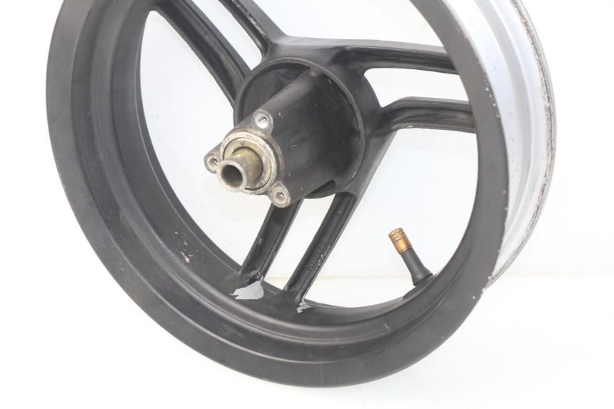photo de FRONT WHEEL RIM PEUGEOT LUDIX 50 (2005 - 2007) - Alternative perspective
