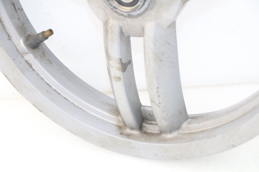 photo de FRONT WHEEL RIM PEUGEOT LUDIX 50 (2008 - 2017) - Fixing points details