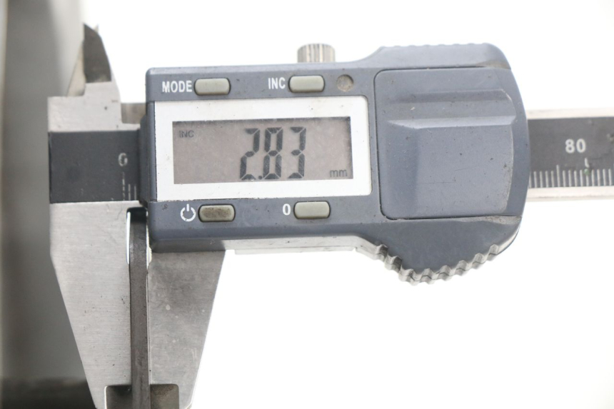 photo de FRONT WHEEL RIM PEUGEOT LUDIX 50 (2005 - 2007) - Component detail