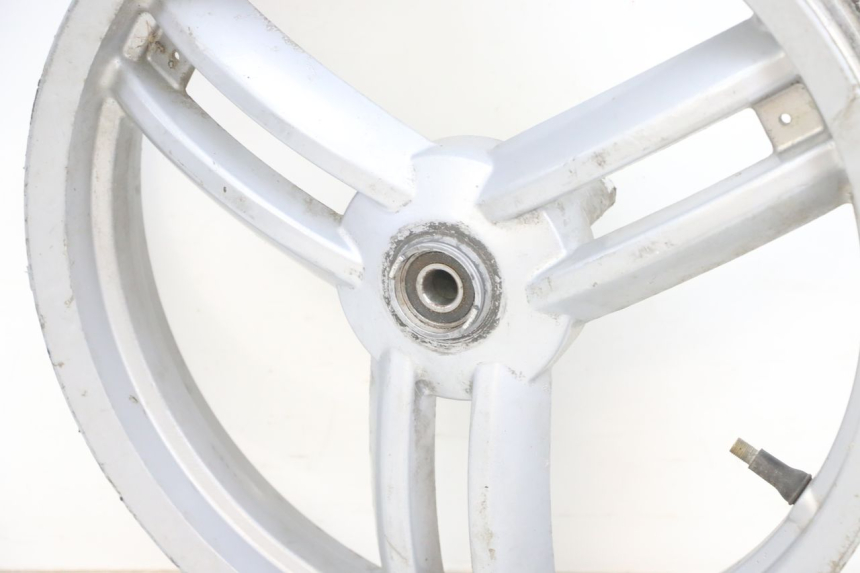 photo de FRONT WHEEL RIM PEUGEOT LUDIX 50 (2008 - 2017) - Distinctive features