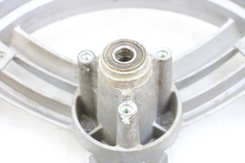 photo de FRONT WHEEL RIM PEUGEOT LUDIX 50 (2008 - 2017) - Surface and material condition