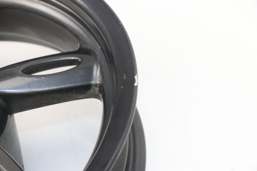 photo de FRONT WHEEL RIM MBK OVETTO 2T 50 (2007 - 2017) - Zoom on usage condition