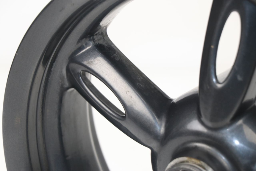 photo de FRONT WHEEL RIM MBK OVETTO 2T 50 (2007 - 2017) - Surface and material condition