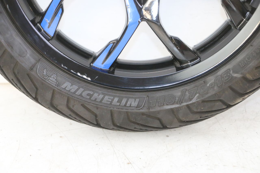 photo de FRONT RIM PIAGGIO MP3 HPE 310 (2024 - 2025) - Focus on structure