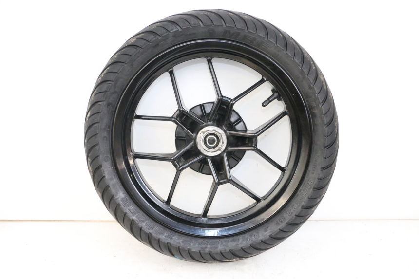 photo de FRONT WHEEL RIM PIAGGIO NEW TYPHOON 50 (2018 - 2021) - Surface and material condition