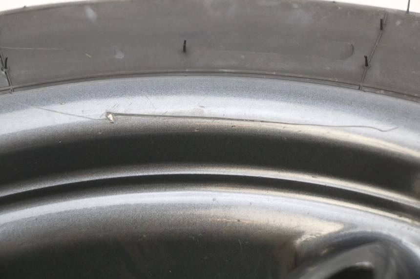 photo de FRONT WHEEL RIM MBK OVETTO 2T 50 (2007 - 2017) - Technical close-up