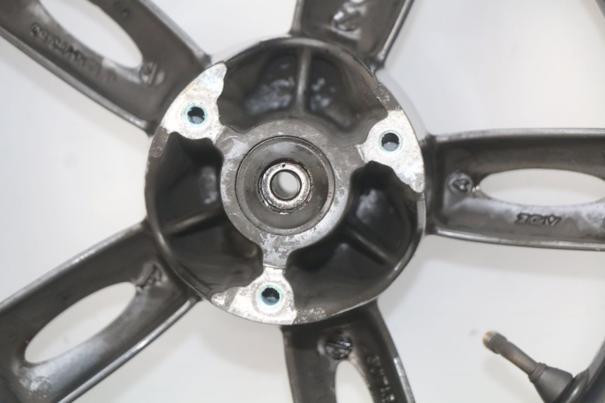 photo de FRONT WHEEL RIM MBK OVETTO 2T 50 (2007 - 2017) - Markings and original references