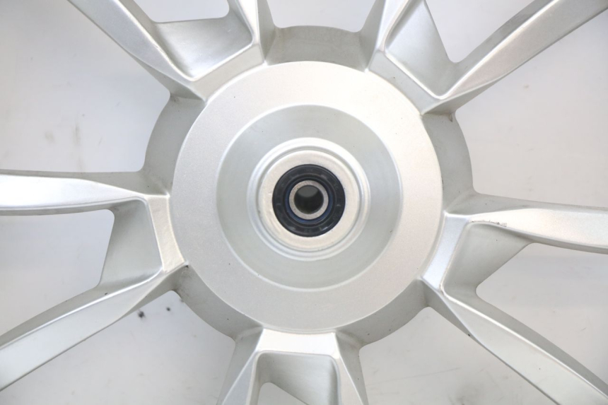 photo de FRONT RIM PEUGEOT BELVILLE 125 (2017 - 2021) - Technical close-up