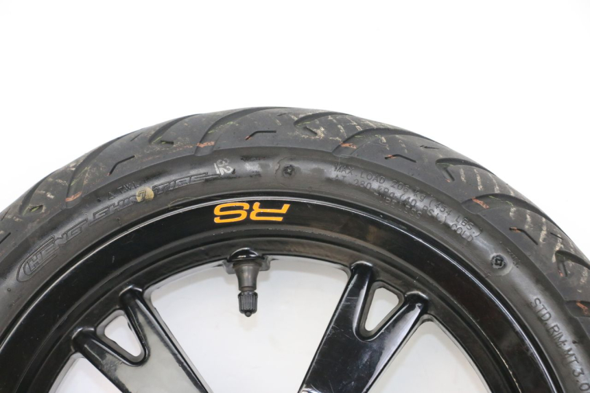 photo de FRONT WHEEL RIM PEUGEOT KISBEE 2T 50 (2010 - 2017) - Surface and material condition