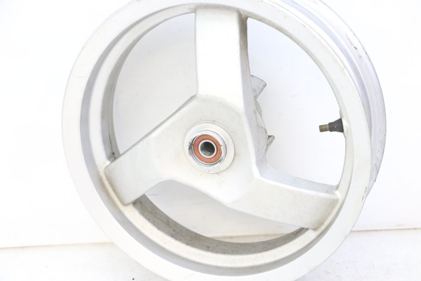 photo de FRONT RIM PEUGEOT VIVACITY 125 (2010 - 2017) - Fixing points details