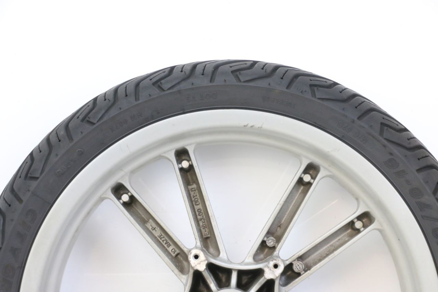 photo de FRONT RIM PIAGGIO BEVERLY 125 (1998 - 2005) - Detailed visual inspection