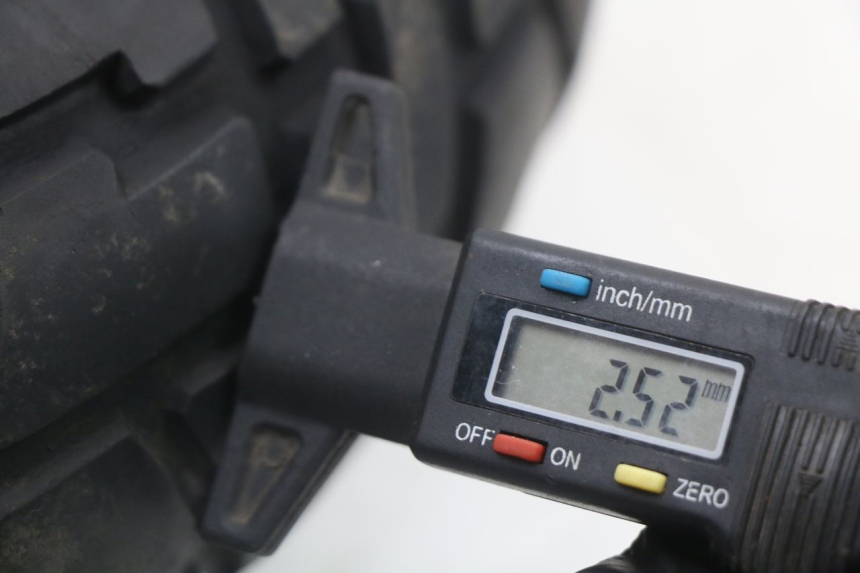 photo de FRONT WHEEL RIM PIAGGIO NEW TYPHOON 50 (2010 - 2017) - High-resolution close-up