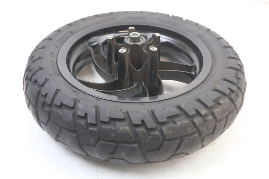 photo de FRONT WHEEL RIM PIAGGIO NEW TYPHOON 50 (2010 - 2017) - Fixing points details