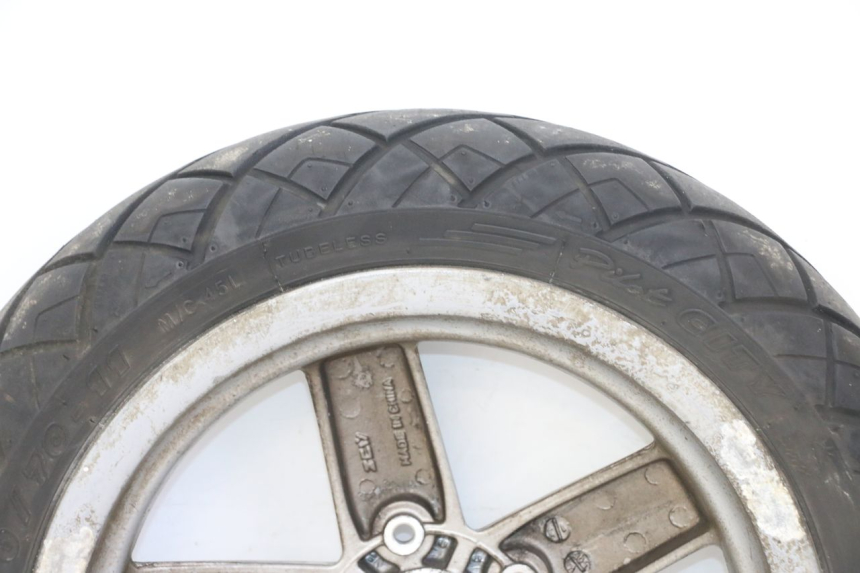 photo de FRONT WHEEL RIM PIAGGIO VESPA LX 2T 50 (2005 - 2013) - Distinctive features