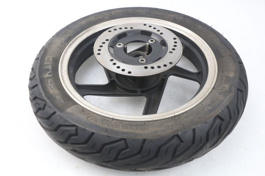 photo de FRONT RIM RED ELECTRIC RED E PRO 1 (2017 - 2019) - Fixing points details