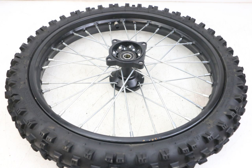 photo de FRONT RIM APOLLO RFZ 140 - Fixing points details