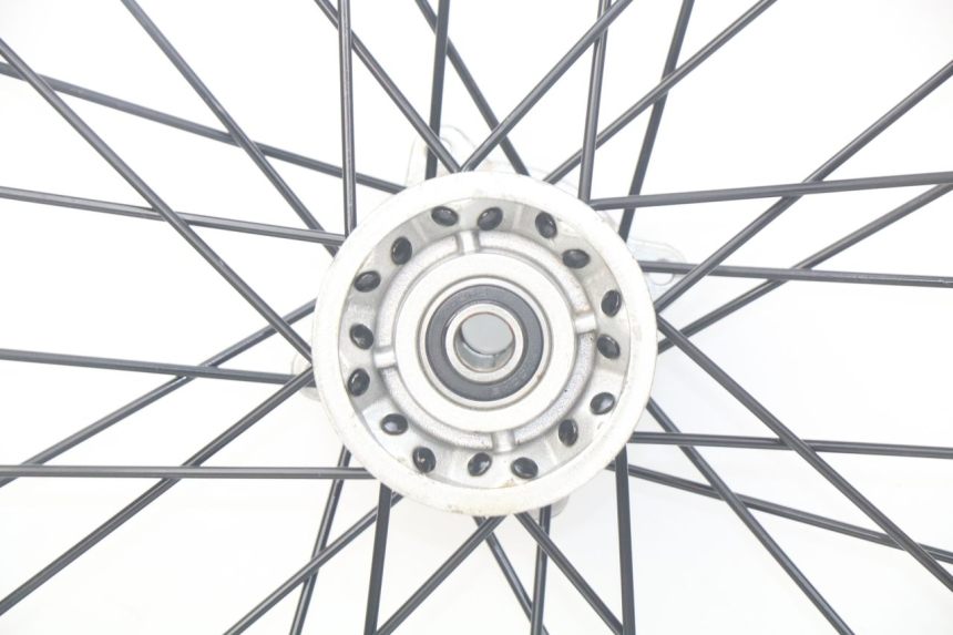 photo de FRONT WHEEL APOLLO RXF 125 - Additional view of the item