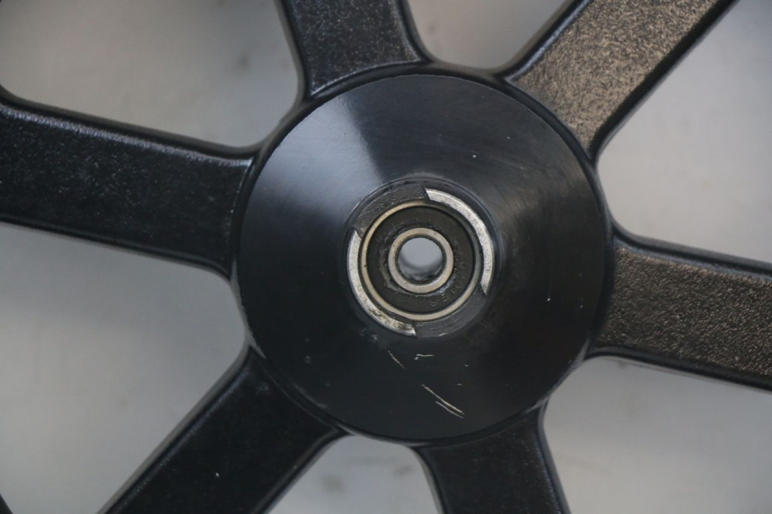 photo de FRONT WHEEL KEEWAY RY6 2T 50 (2011 - 2019) - Alternative perspective