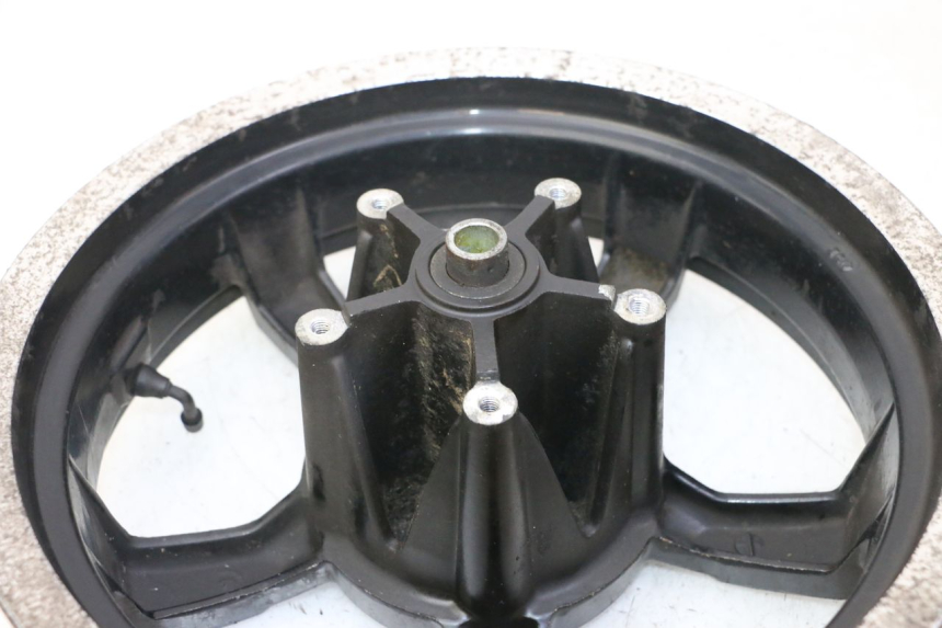 photo de FRONT WHEEL PEUGEOT SATELIS 125 (2006 - 2009) - Alternative perspective