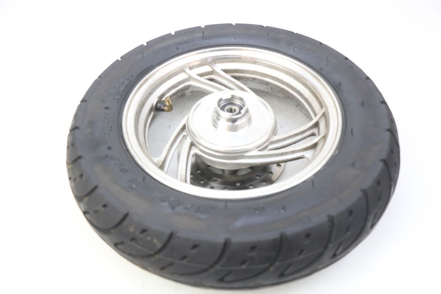 photo de FRONT WHEEL RIM JM MOTORS SC 4T 50 (2012 - 2017) - Technical close-up