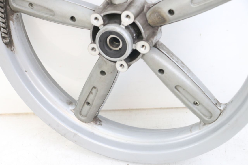 photo de FRONT RIM APRILIA SCARABEO GT 125 (1999 - 2007) - Fixing points details