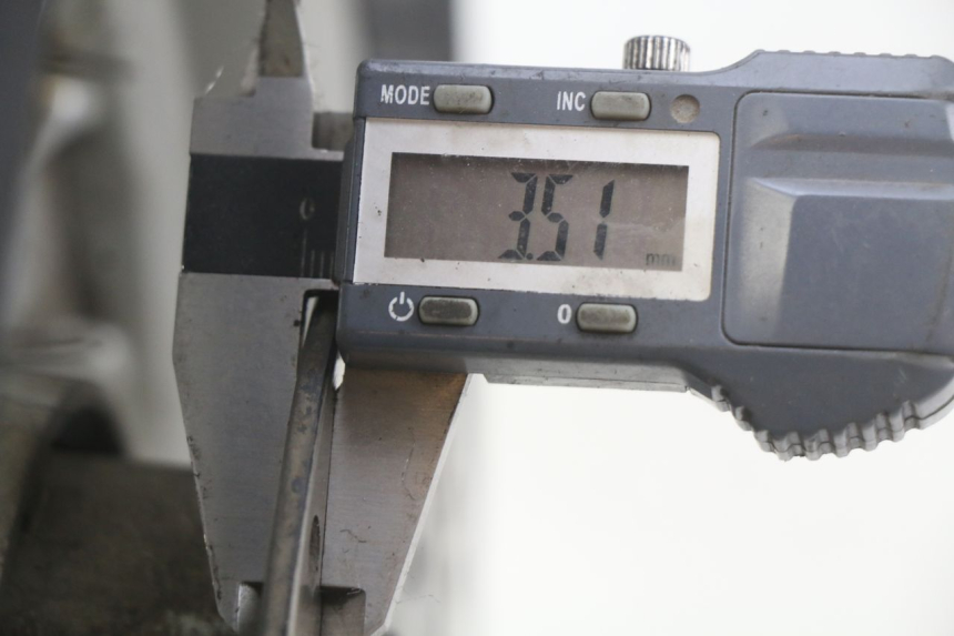 photo de FRONT WHEEL RIM KYMCO SENTO 100 (2008 - 2013) - Component detail