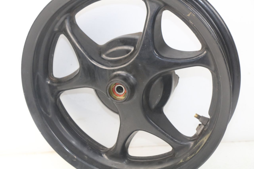 photo de FRONT RIM HONDA SES DYLAN 125 (2002 - 2006) - Fixing points details