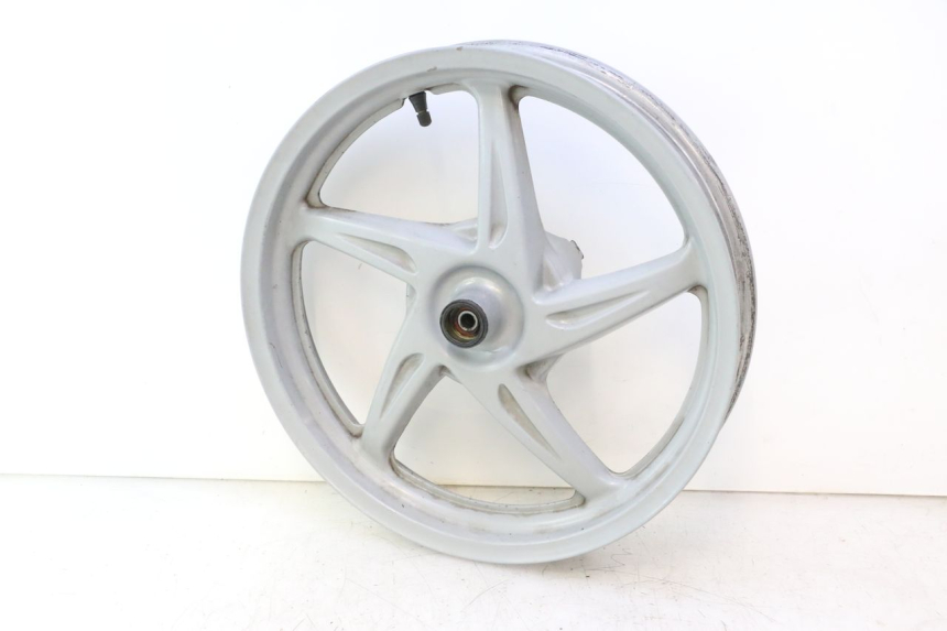 photo de FRONT RIM HONDA SH 125 (2001 - 2003) - Technical close-up