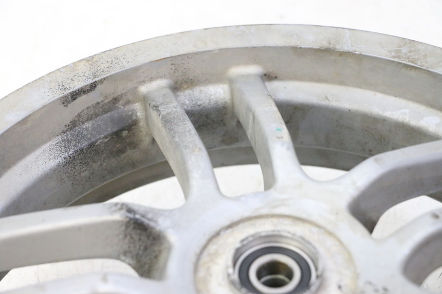 photo de FRONT RIM PEUGEOT SPEEDFIGHT 3 AIR 50 (2009 - 2015) - Zoom on usage condition