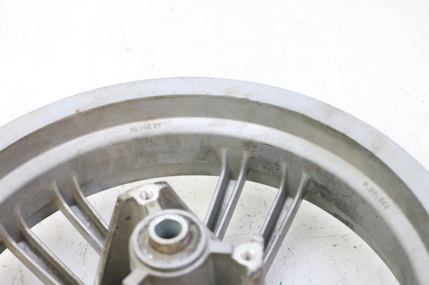 photo de FRONT RIM PEUGEOT SPEEDFIGHT 3 AIR 50 (2009 - 2015) - Fixing points details